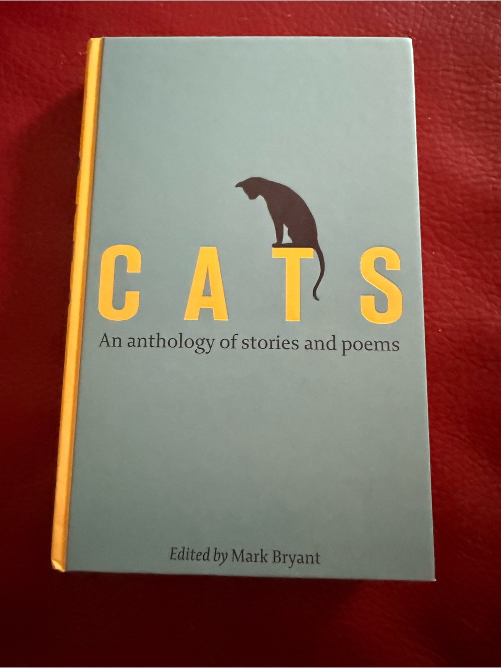 GIFT 🎁 IDEA Cats Anthology Hardcover Book